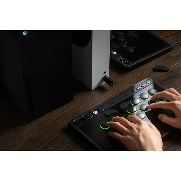 8BitDo Arcade Stick All-Button Xbox Series X|S / Xbox One / PC fekete vezeték nélküli kontroller - Image 9