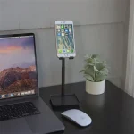 Kikkerland US216-BK fekete asztali telefontartó állvány - Image 5