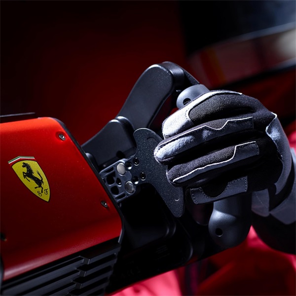 Thrustmaster 4060263 Ferrari 488 GT3 Wheel Add-On PS4/PS5/Xbox Series/One/PC kormány - Image 4