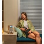 YABER T2 Plus 1080P 450L bézs hordozható beépített akkumulátoros projektor - Image 9