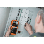 BROTHER Címkenyomtató PT-E110, ipari (kézi), 20mm/mp, QWERTY billentyűzet, TZe/HGe szalag 12mm-ig, hordtáskával - Image 8