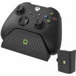 VENOM XBOX Series S/X & One Kiegészítő Töltő állomás + akkumulátor Fekete, VS2880 - Image 2