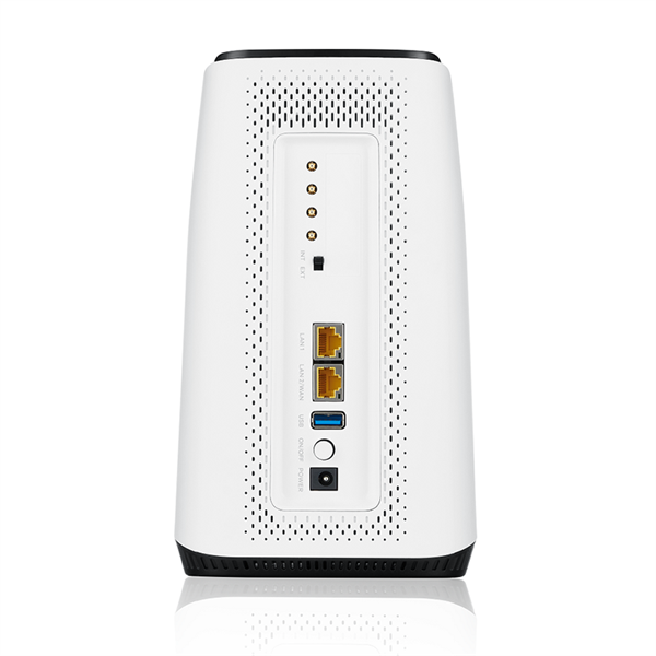 ZYXEL 4G/5G Modem + Wireless Router Dual Band AX3600 2x2.5G + 1xUSB + 1 év Nebula Pro License, FWA-510-EU0102F - Image 2