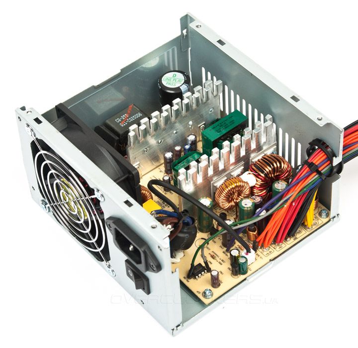 Chieftec Smart Series 400W ATX 8cm Tápegység - PSF-400B
