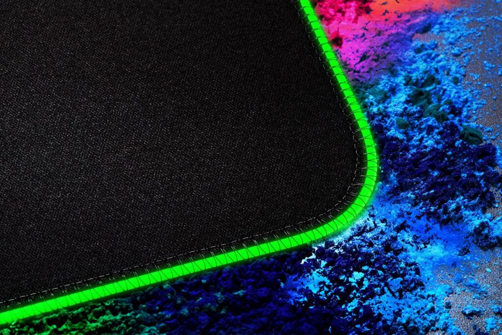 razer-goliathus-extended-chroma-black_2.jpg Razer Goliathus Extended Chroma Egérpad Black - Image 2