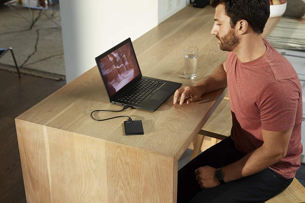 Western Digital My Passport WDBPKJ0040BBK 2,5" 4TB USB3.0 fekete külső winchester - Image 9