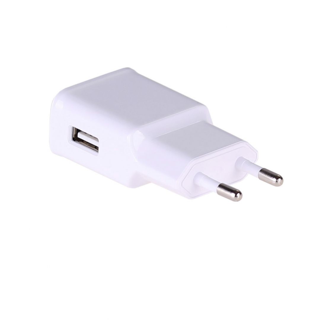 akyga-ak-ch-11-usb-5v-2.4a-12w-quick-charge-3.0-white_1.jpg Akyga AK-CH-11 USB 5V/2.4A 12W Quick Charge 3.0 White - Image 1