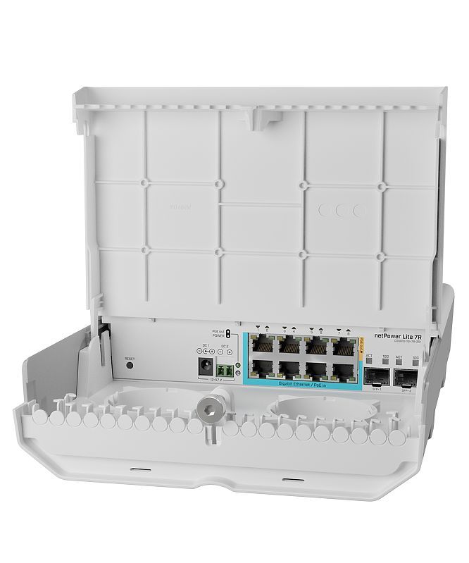 Mikrotik netPower Lite 7R Outdoor Switch Silver - Image 2