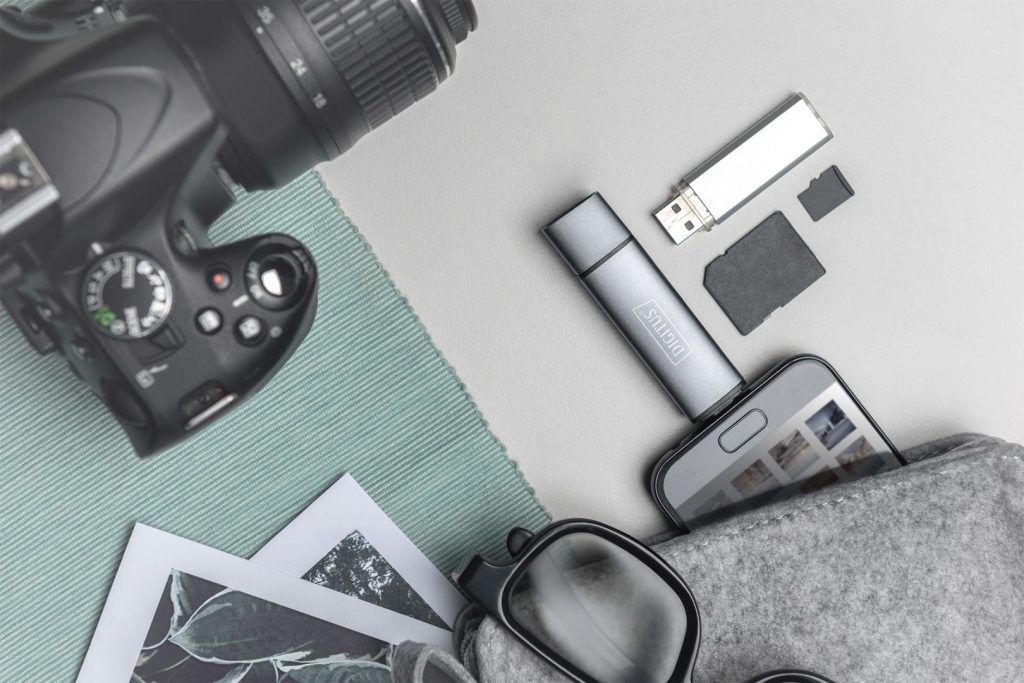 digitus-combo-card-reader-hub-grey_12.jpg Digitus Combo Card Reader Hub Grey - Image 12