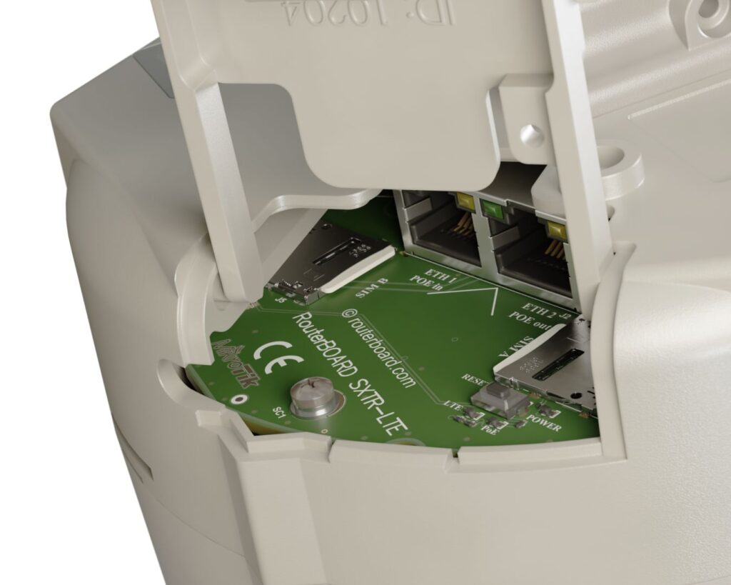 Mikrotik SXT LTE6 kit (2023) - Image 4