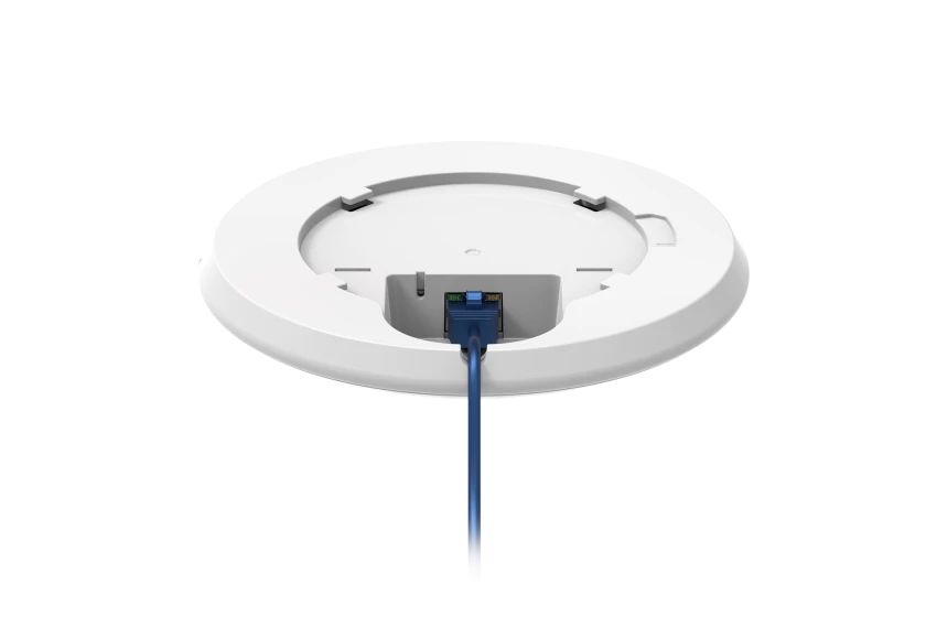 Teltonika TAP100 with 15W Power Injector Wireless Access Point - Image 4