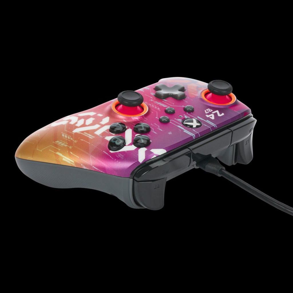 powera-advantage-wired-controller-for-xbox-series-x-s-purple-camo_3.jpg PowerA Advantage Wired Controller for Xbox Series X|S Purple Camo - Image 3