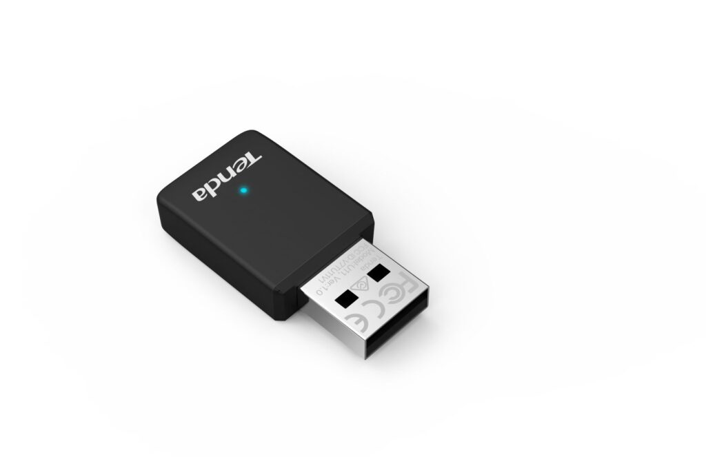 Tenda U11 AX900 Dual-band Wi-Fi 6 USB Adapter - Image 3