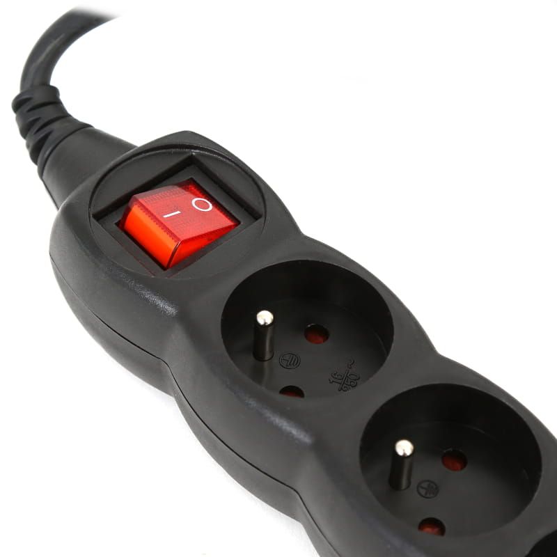 platinet-omega-halozati-eloszto-kapcsoloval-5din-3m-black_2.jpg Platinet Omega Hálózati Elosztó Kapcsolóval 5DIN 3m Black - Image 2