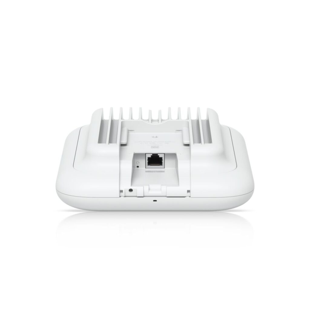 Ubiquiti UniFi 7 OUTDOOR kültéri access point, IPX6, 802.11be, 2.5GbE, dobozos, (WiFi 7, táp nélkül) - Image 8