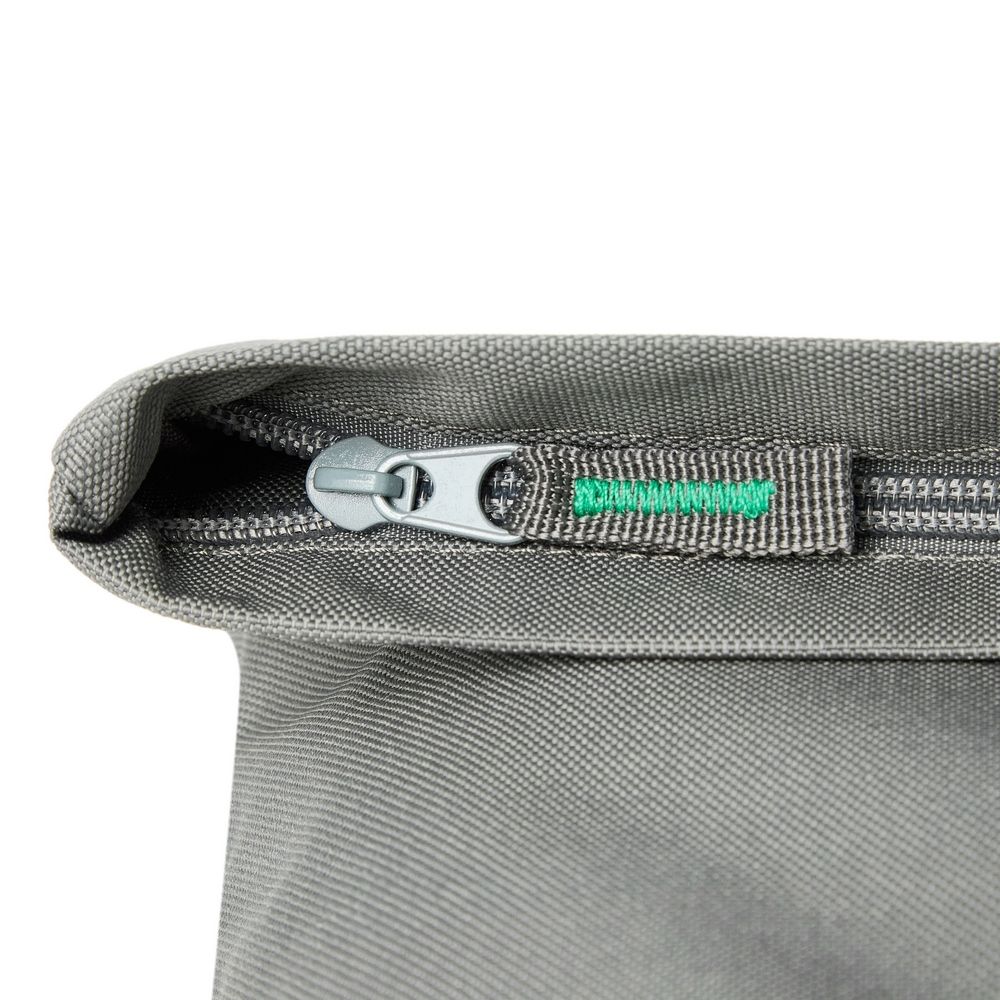 RivaCase 5567 Gremio Eco Rolltop 15L backpack 15,6" Grey - Image 15