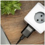 FIXED Mini hálózati töltőkészlet USB-C kimenettel és USB-C/Lightning kábellel 20W 1m, fekete - Image 7