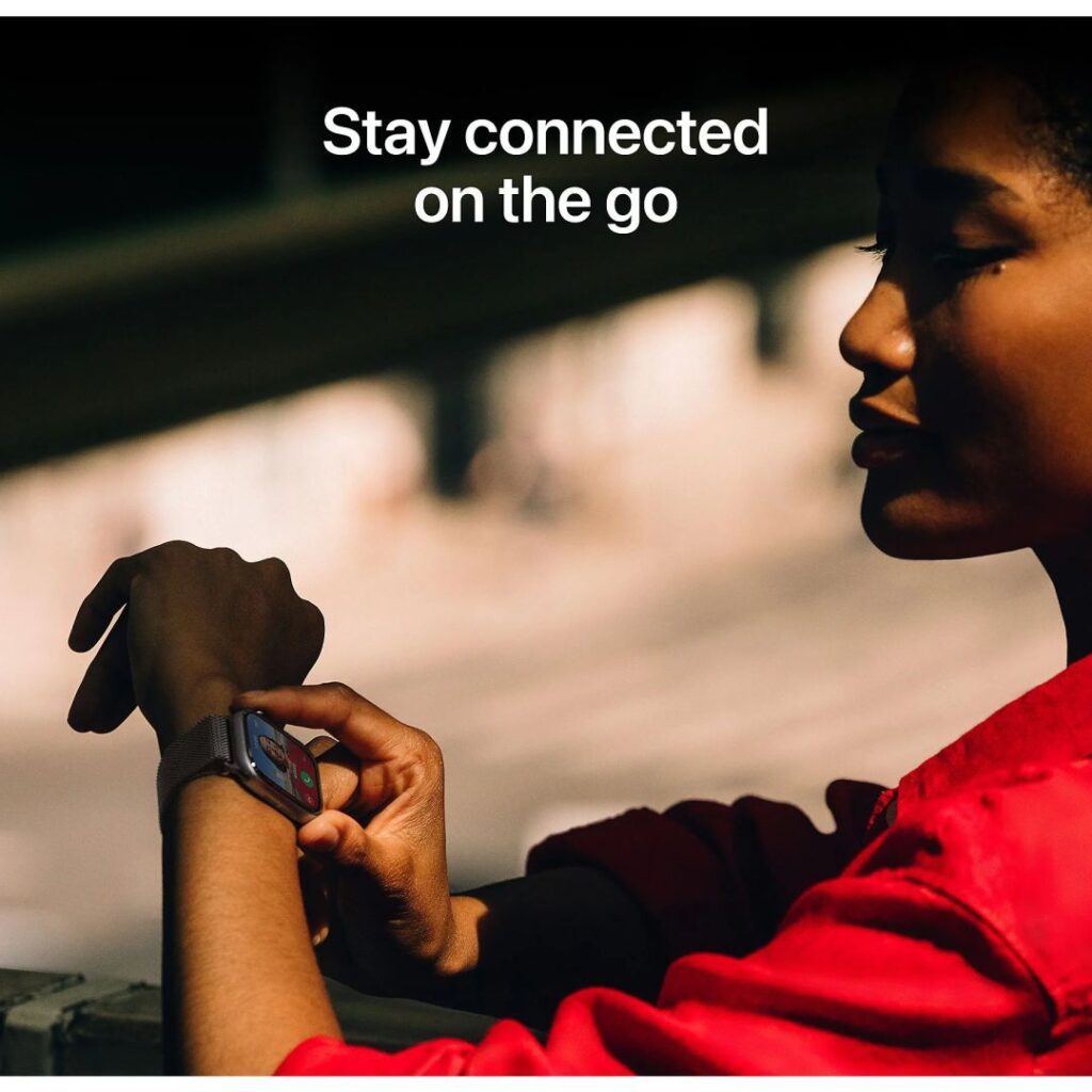 Apple Watch S11 Cellular 42mm Jet Black Aluminium Case with Black Sport Band M/L - Image 5