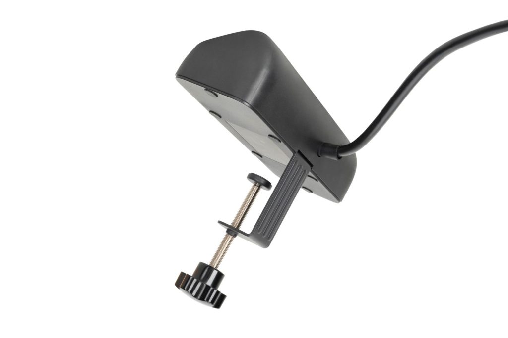 Digitus Hálózati Elosztó Kapcsolóval 3DIN 1,5m Black - Image 4