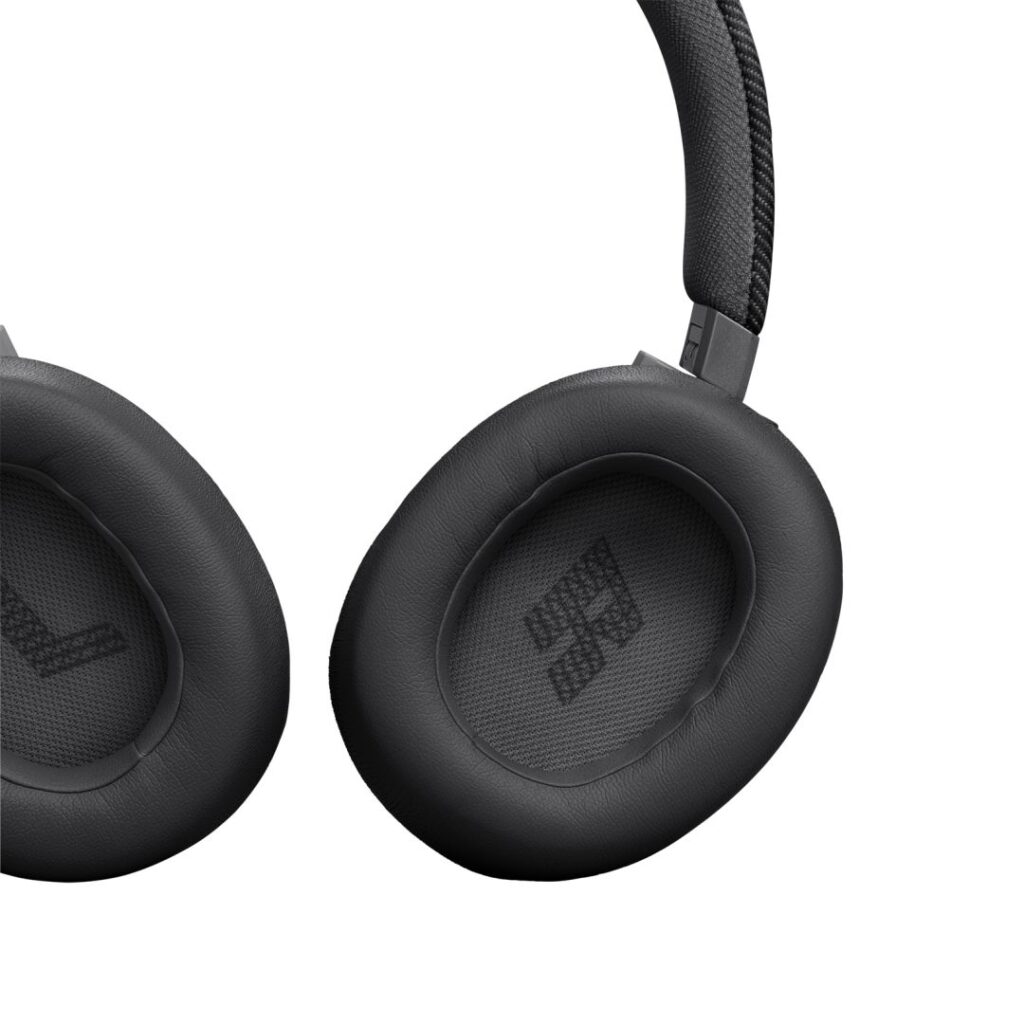 jbl-live-775nc-bluetooth-over-ear-noise-cancelling-headset-black_6.jpg JBL Live 775NC Bluetooth Over-Ear Noise-Cancelling Headset Black - Image 6