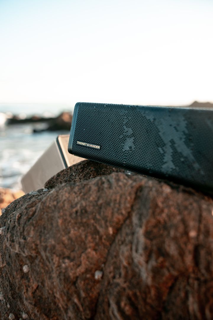 Thonet & Vander Frei Topp Bleutooth Portable Speaker Black - Image 5