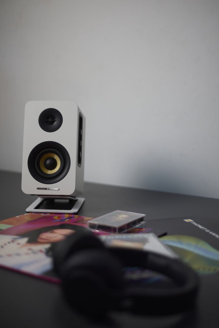 Thonet & Vander Kumpel 2.0 speakers White - Image 11