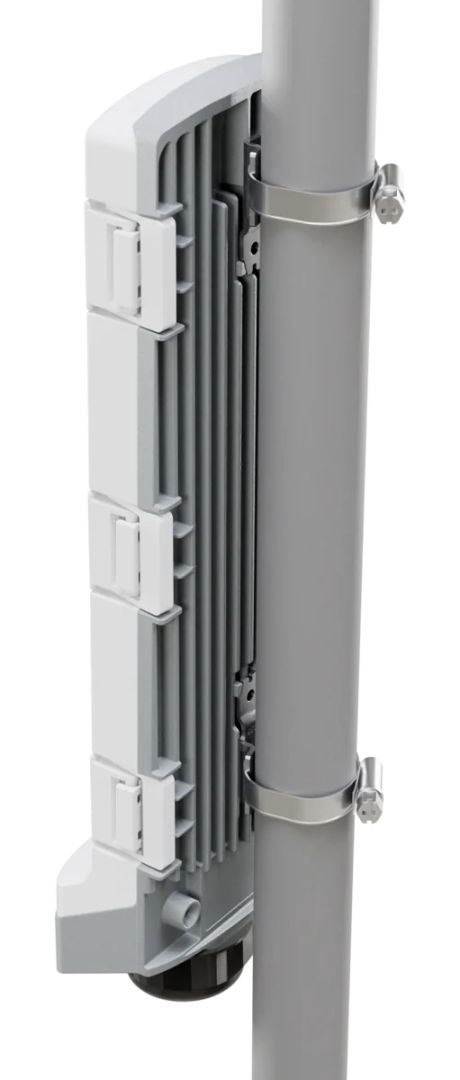 Mikrotik GPERx6 outdoor switch - Image 5