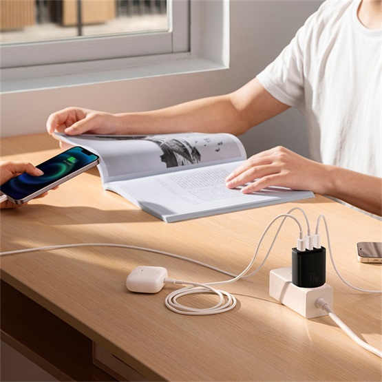 Baseus Compact hálózati töltő 17W, 3×USB Type-A, fekete - Image 5