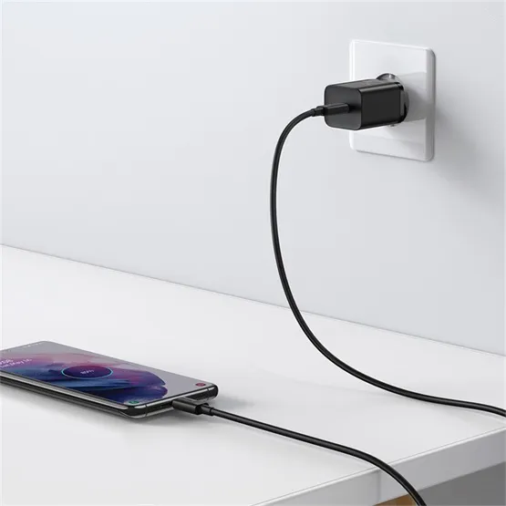 Baseus Super Si USB-C hálózati gyorstöltő 25W USB-C/USB-C kábellel Black - Image 6