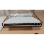 Javított MikroTik CRS354-48G-4S+2Q+RM rackes switch, 48xGbit RJ45 porttal, 4x SFP+, 2x 40GbE QSFP port, redundáns táp
