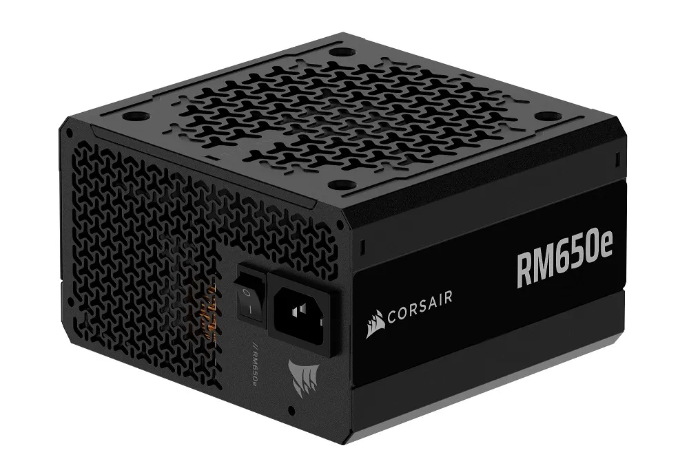 CORSAIR Tápegység Moduláris, RM650e, 650W, 12cm, ATX 3.1, PCIe 5.1, BOX, Cybenetics Gold